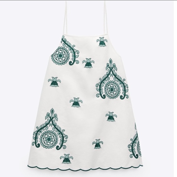 ZARA EMBROIDERED MINI DRESS SIZE SMALL - Picture 13 of 16